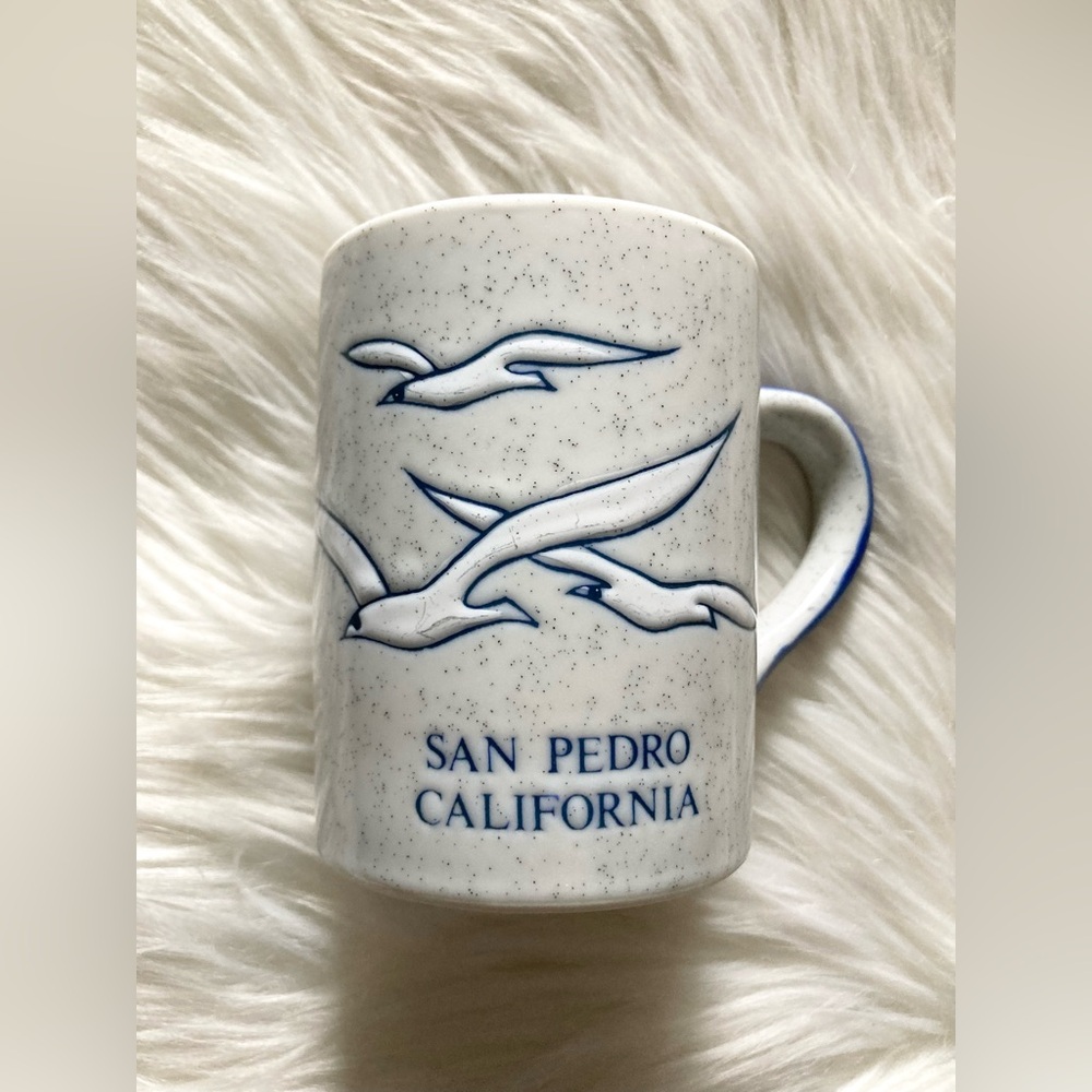 Vintage San Pedro California Blue Speckled Ceramic Bird Mug Retro Coffee Cup